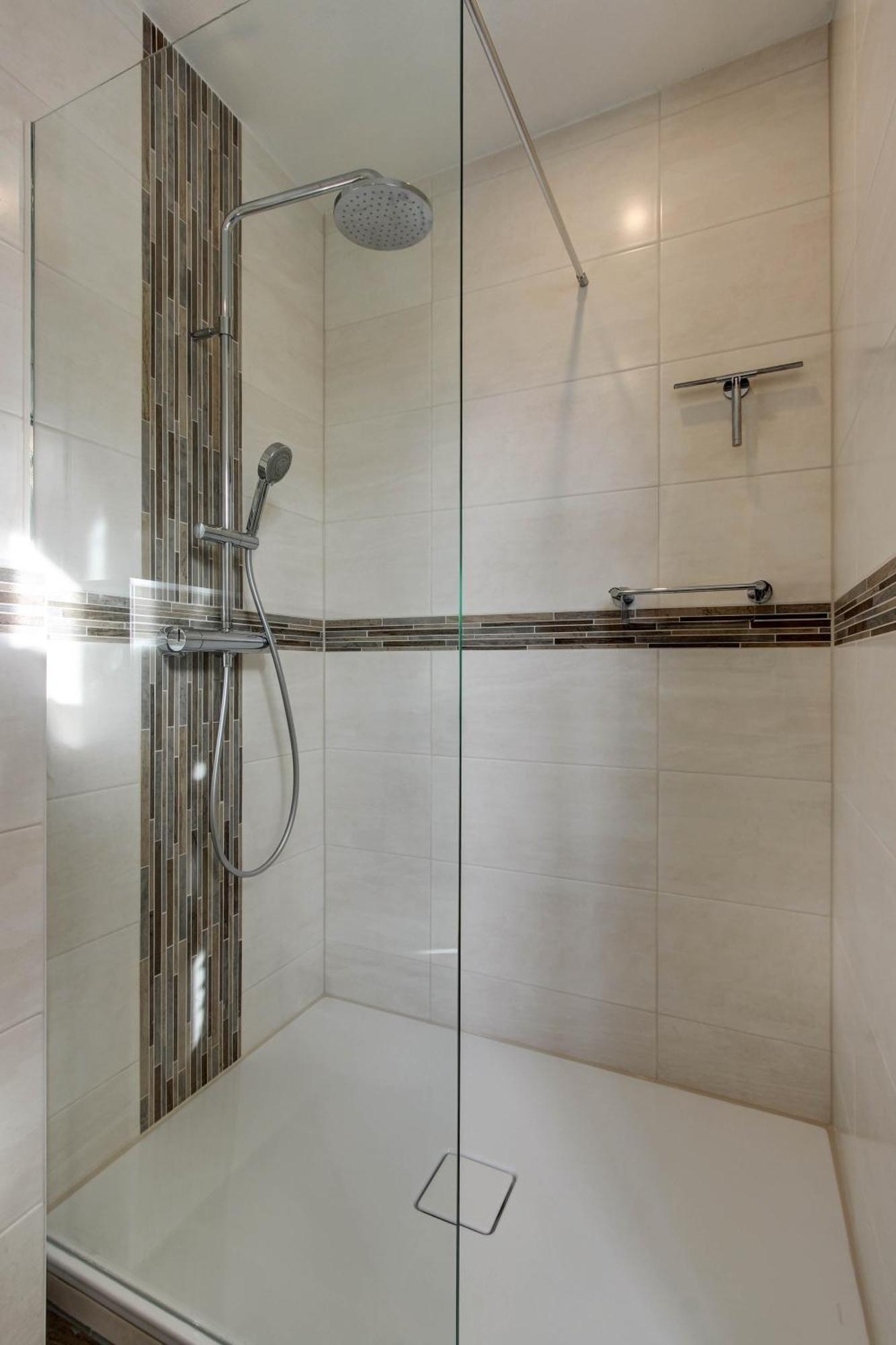 Villa Fernsicht - Wohnung Nr 1 - Mit Meerblick ซาสนิทซ์ ภายนอก รูปภาพ